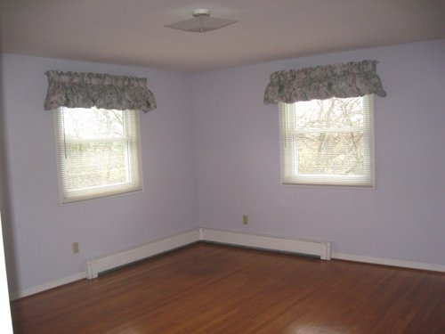 Property photo 5 - Prestigious Woodburn Home Auction